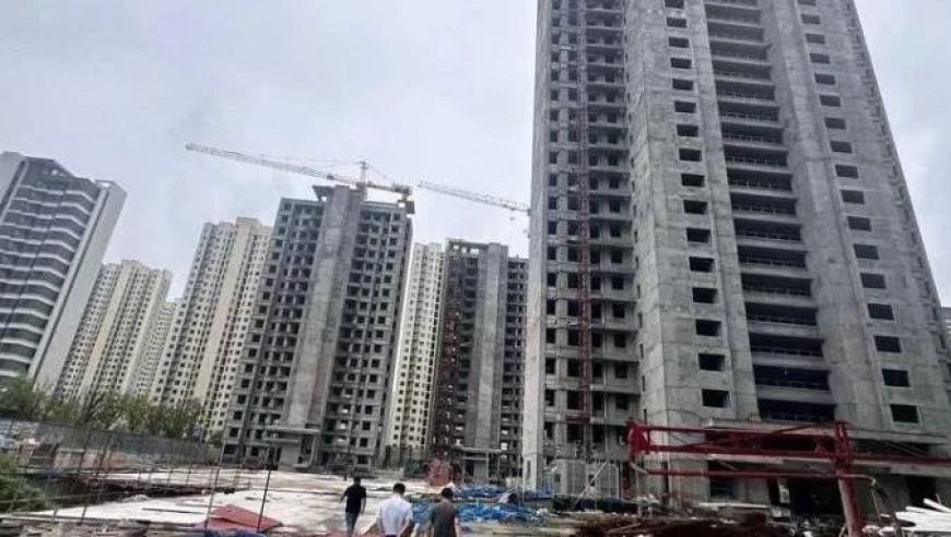 爷爷听说孙子回家放炮欢迎,香港白小白免费资料2025,广泛的解释落实方法分析_高清版V9.45
